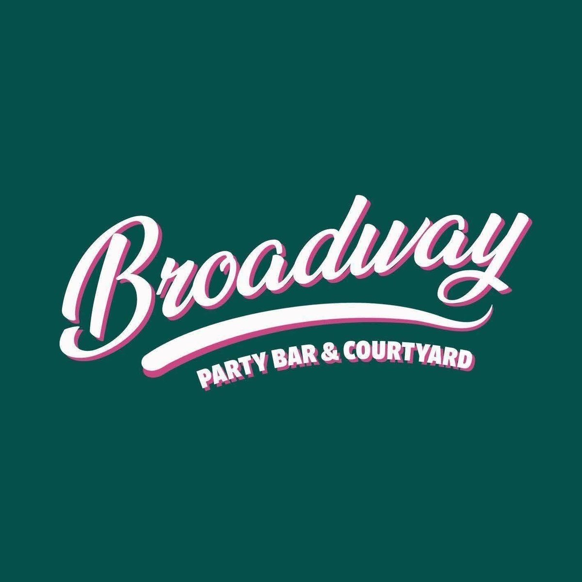 Broadway Party Bar & Courtyard - Hull Photo 1